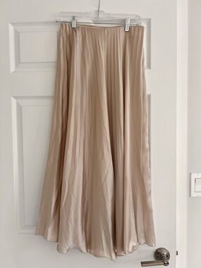 Zara Pleated Maxi Skirt in Light Beige